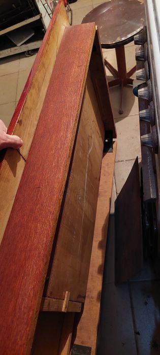 Стіл, стол хороший полированный