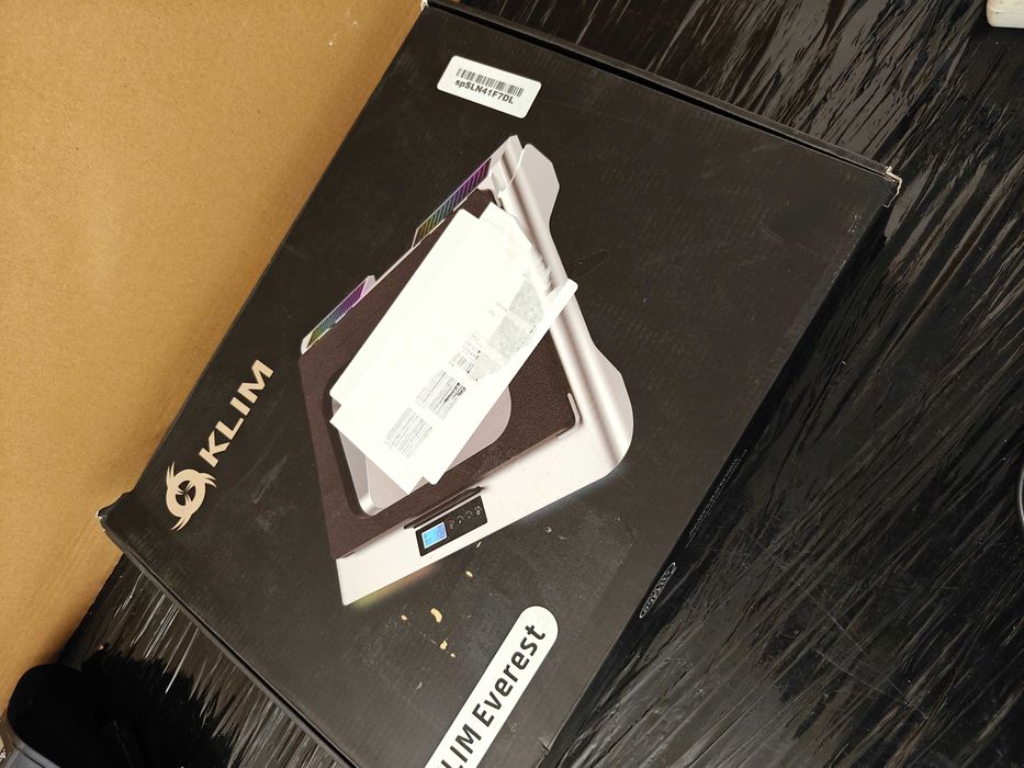 Podstawka chłodząca pod laptop