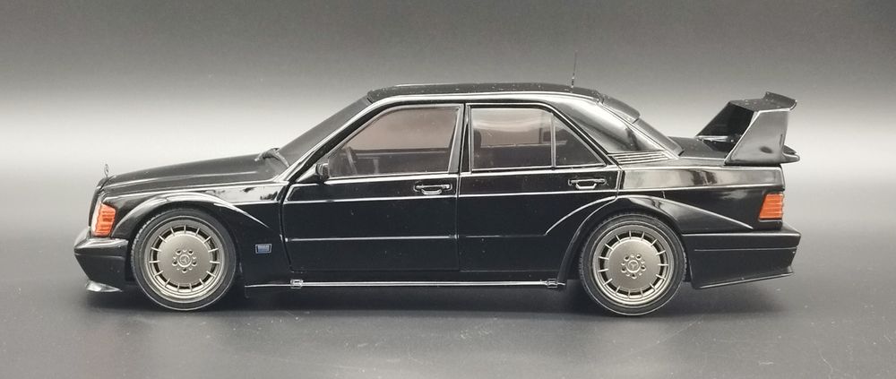 1:18 Solido 1990 Mercedes Benz 190E Evolution II EVO 2 Black Model