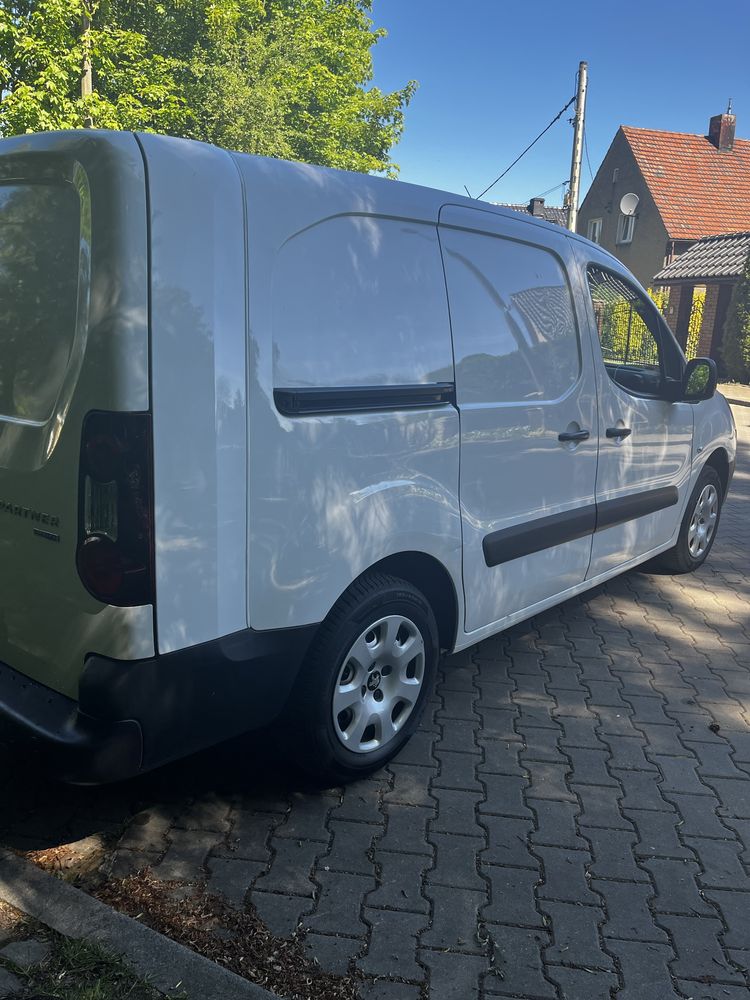 Peugot Partner 1,6 hdi 120 koni ładny stan Long.