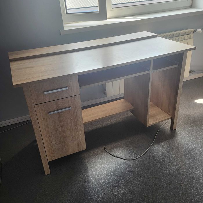 Biurko komputerowe używane dąb sonoma z szafką i szufladką