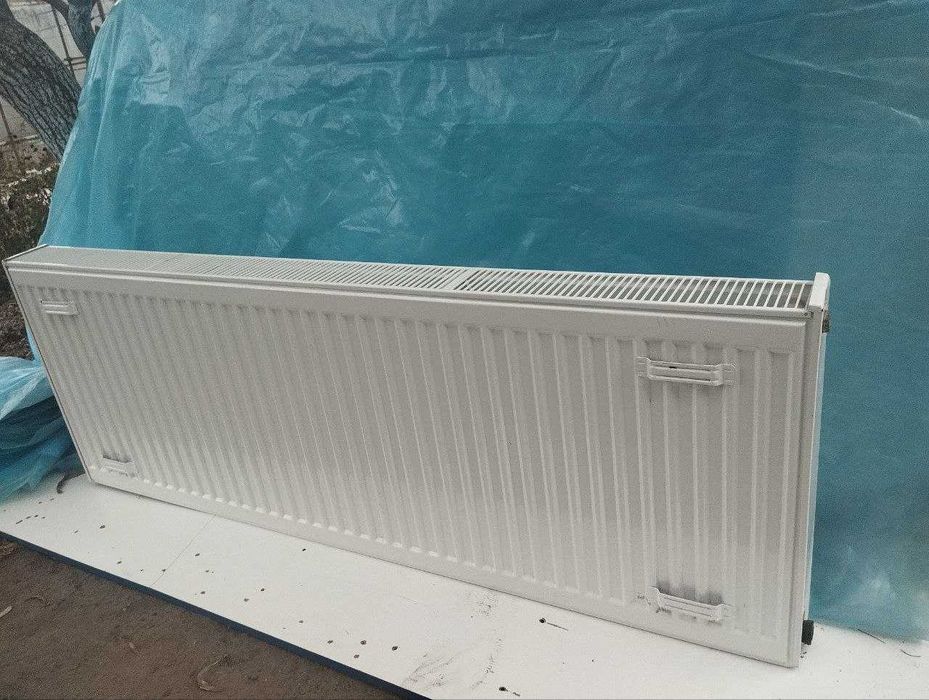 Радиатор отопления стальной KORADO 140*50 НОВЫЙ