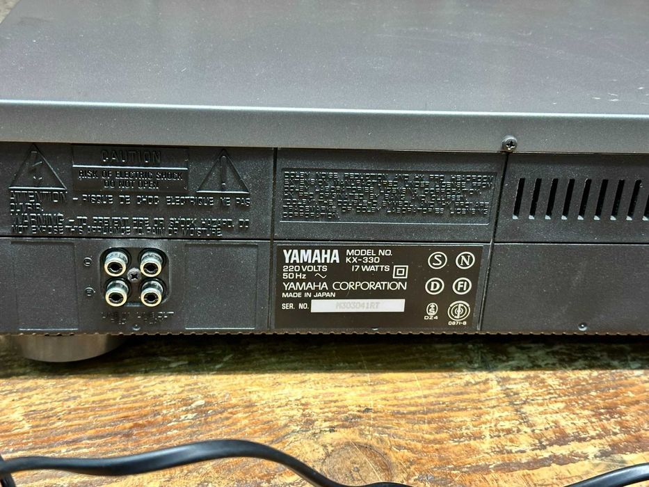 Magnetofon Yamaha KX-330