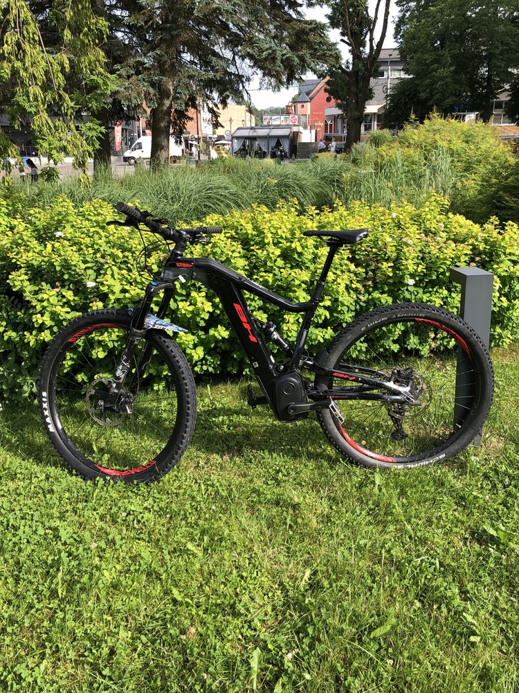 Sprzedam górski elektryczny rower BH AtomX.
