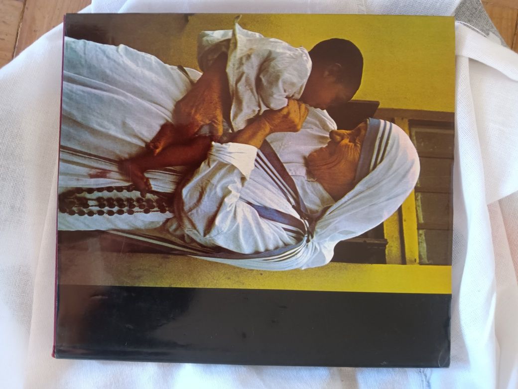 Livro Madre Teresa de Calcutá - de Kathryn Spink