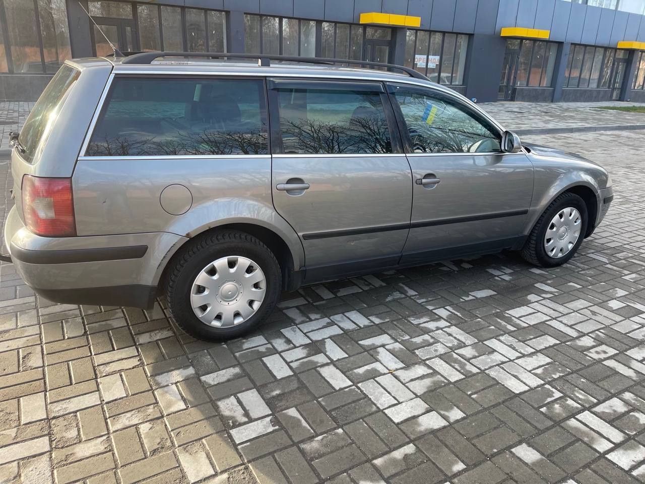 Volkswagen Passat 1.9 автомат 2004