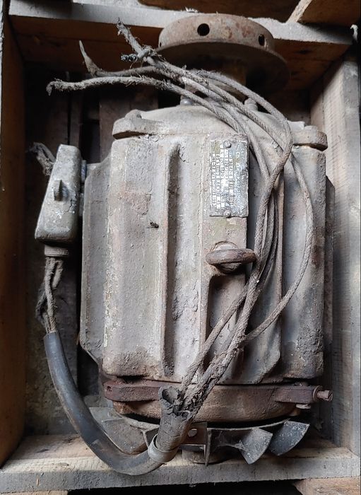 Двигатель АО 42-4  2,8 квт. (СССР)