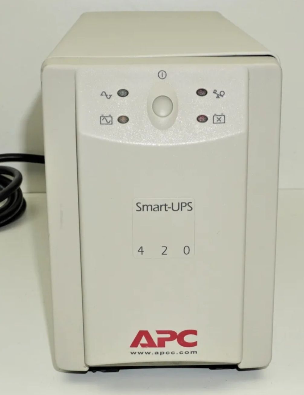 Бесперебойник Smart UPS APC 420