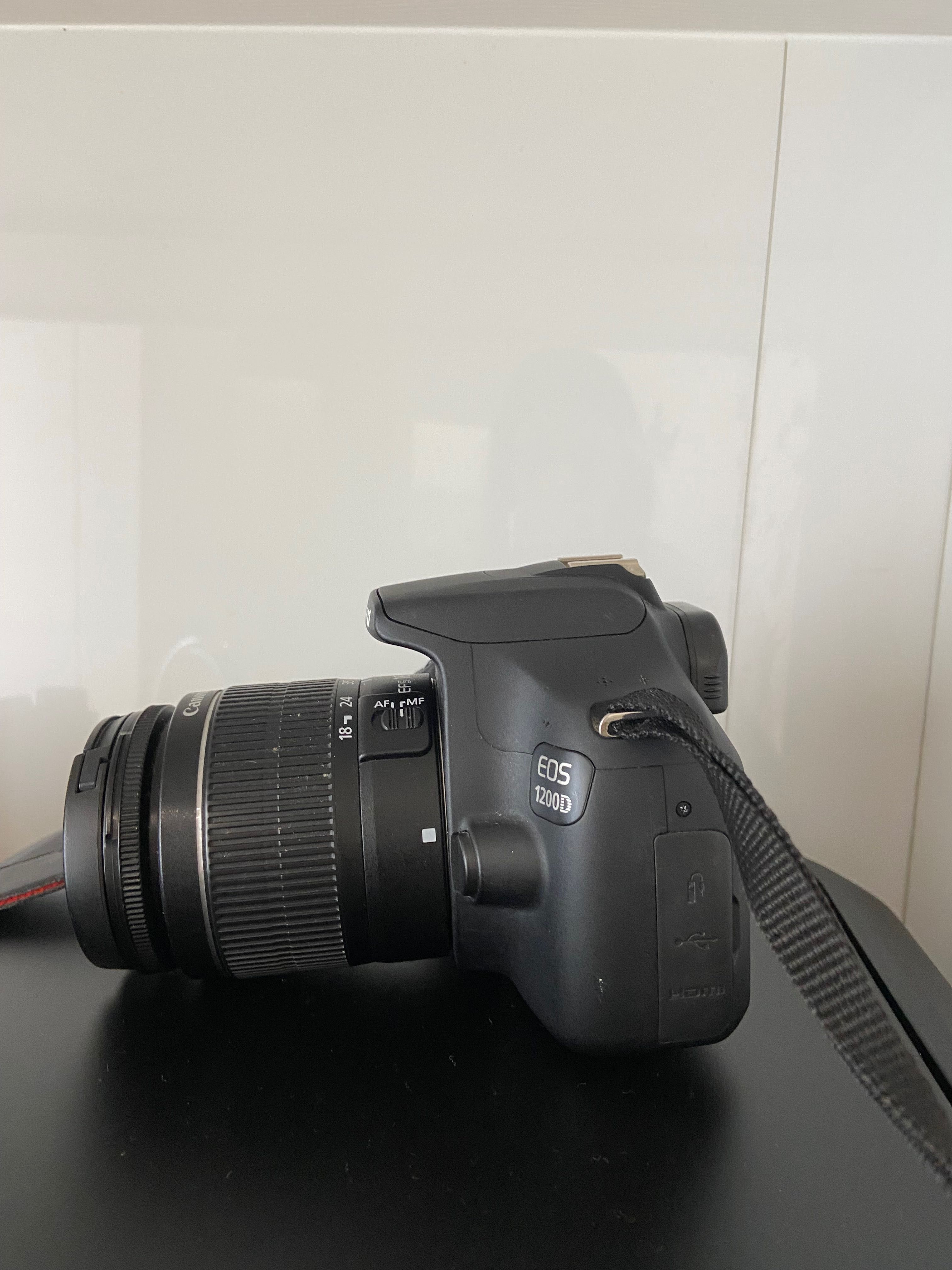 Canon EOS 1200D + 2 óticas