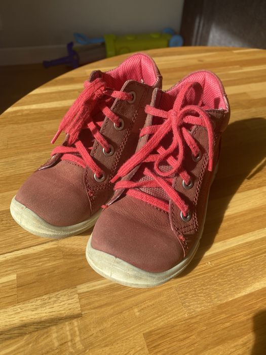 Buciki dziecięce ECCO. idealne na wiosnę. Rozm 26