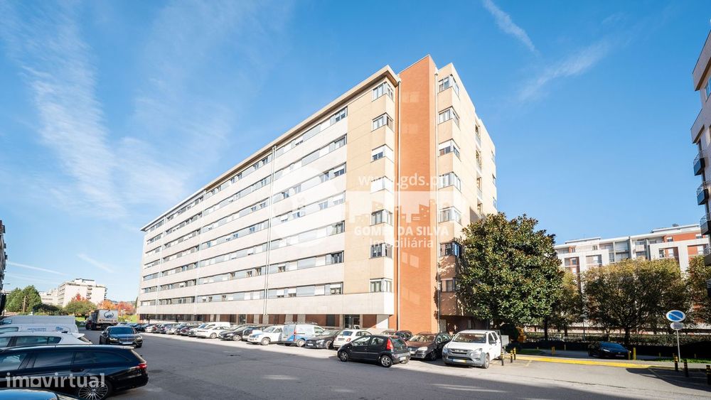 Apartamento T3 com Garagem – Rua José António Cruz, Braga (S. Vítor)