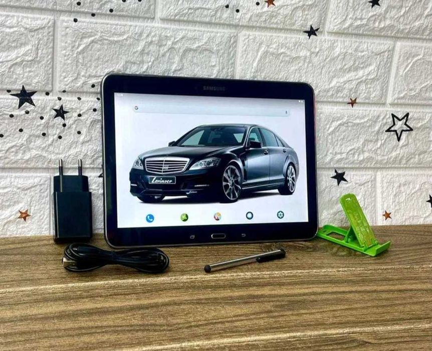 Планшет Samsung 10 дюймів