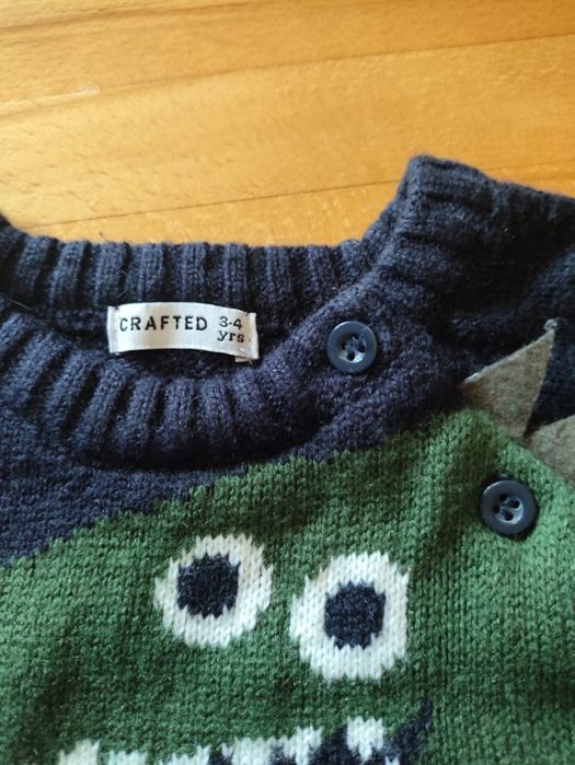 Sweterek dla chłopca ,rozm 104