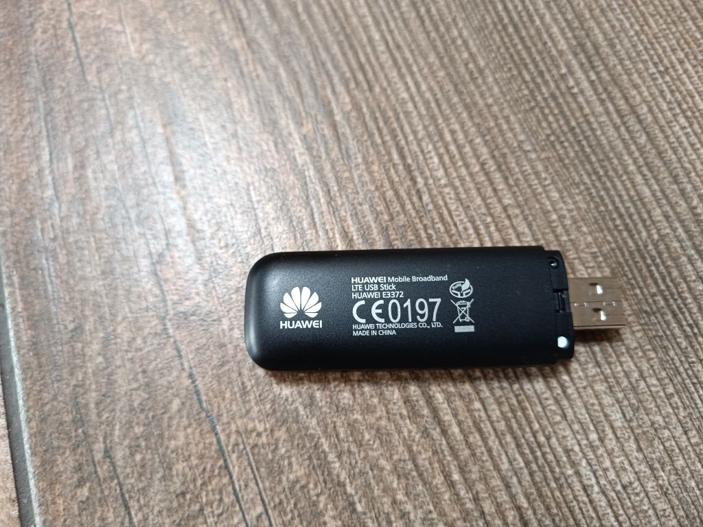 Router, modem mobilny USB HUAWEI E3372  LTE USB stick karta SIM