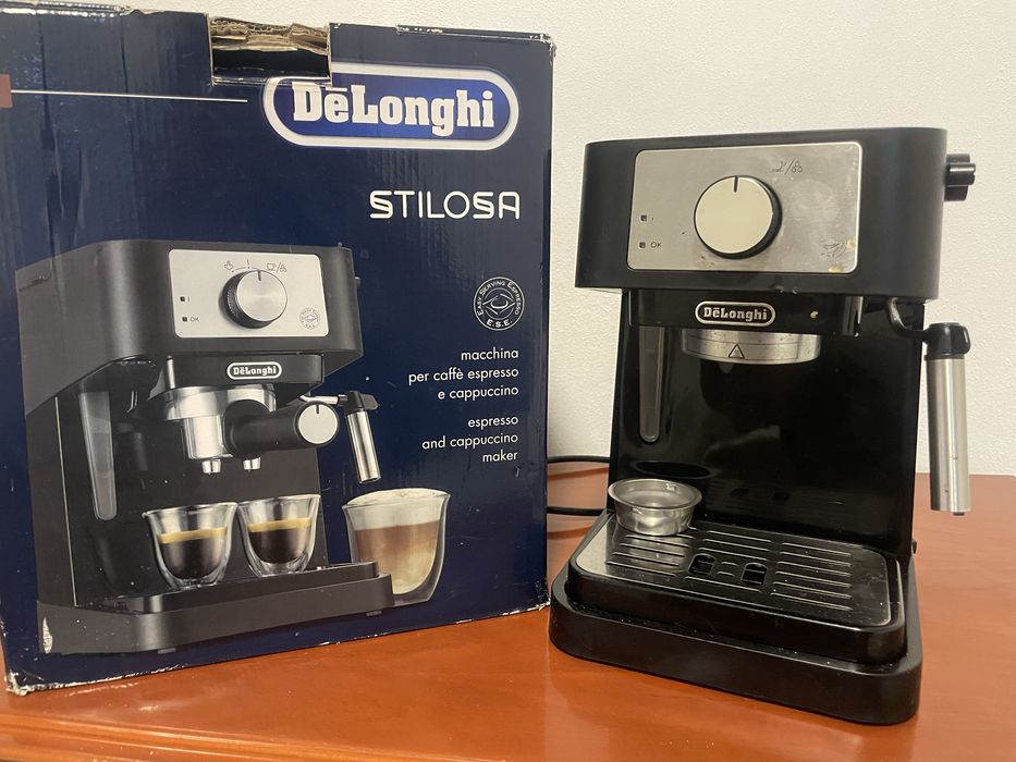 Máquina de Café Espresso e Cappuccino De’Longhi – Ótimo Estado!