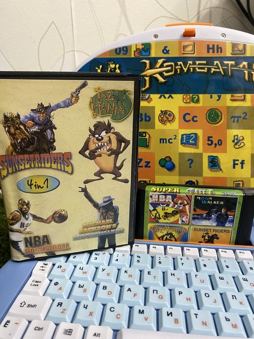 SEGA Mega Drive 2 4in1.