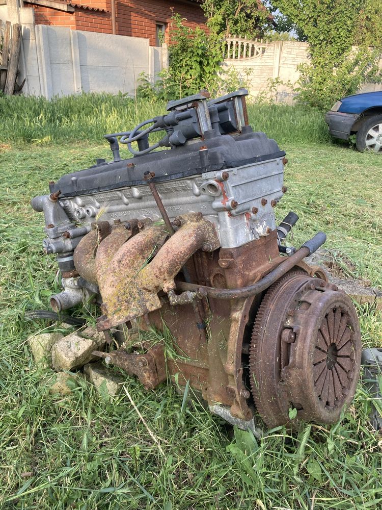 Продам двс газель v16