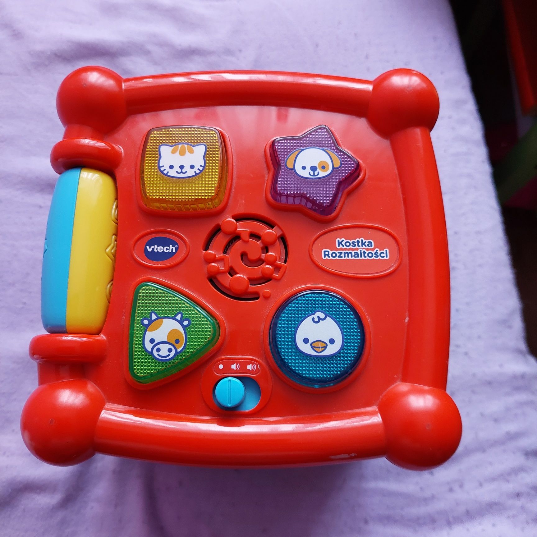 Kostka rozmaitosci Vtech dla dziecka 1-2 lata jak nowa