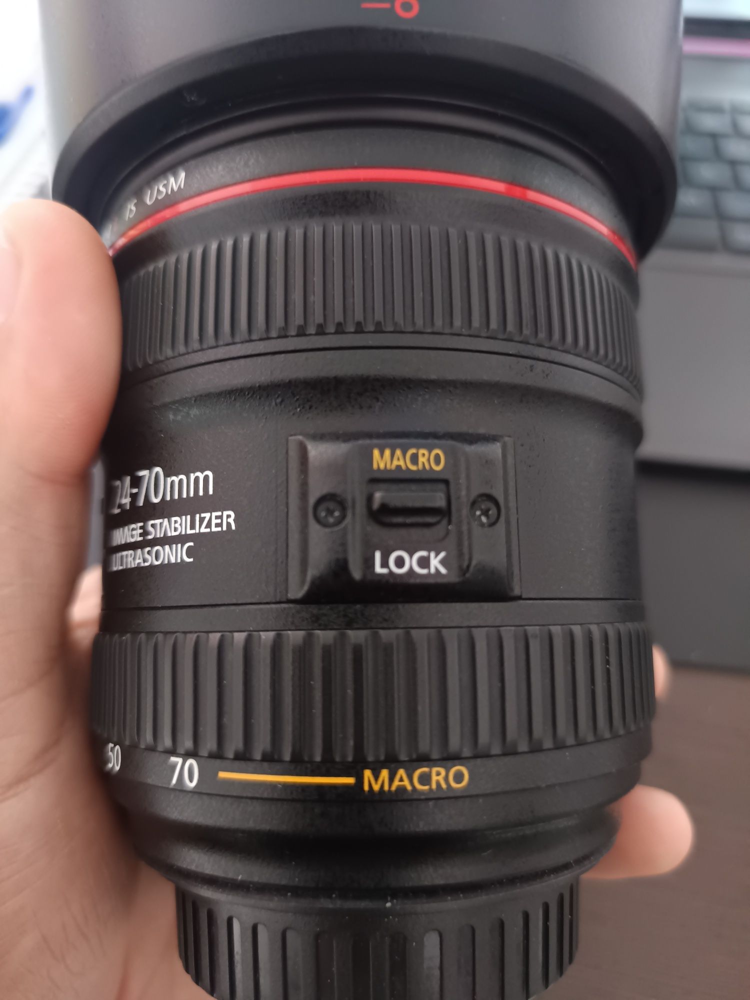 Canon EF 24-70 f/4 L macro