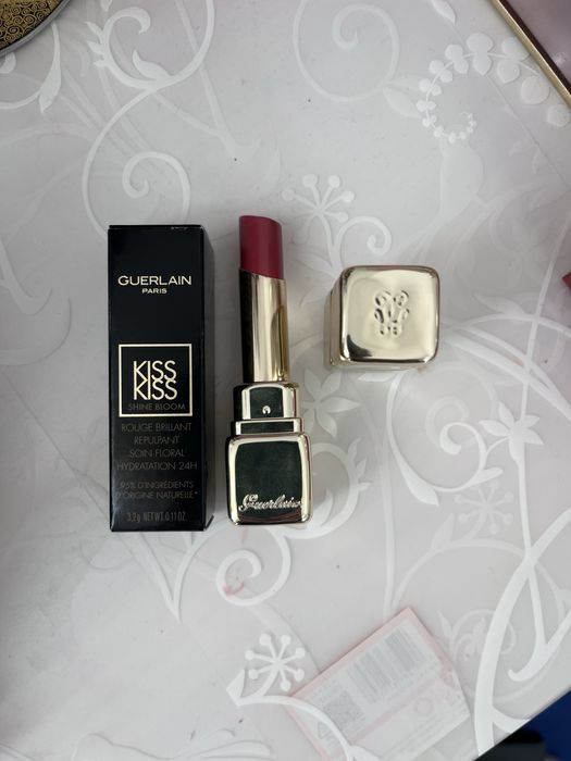 Pomadka balsam do ust Guerlain Kiss Kiss Shine Bloom