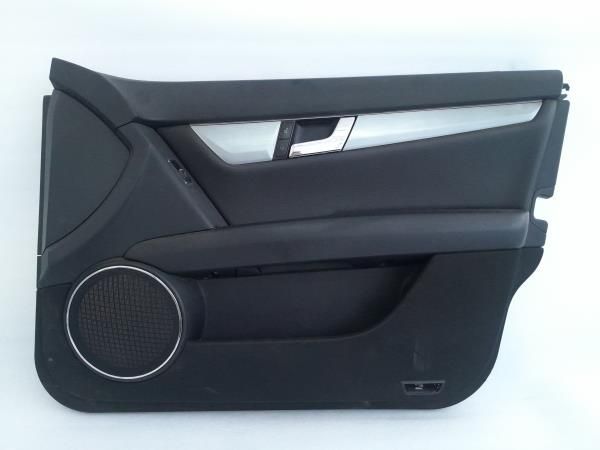 Forra porta / quartela frente direita MERCEDES-BENZ Classe C (W204)