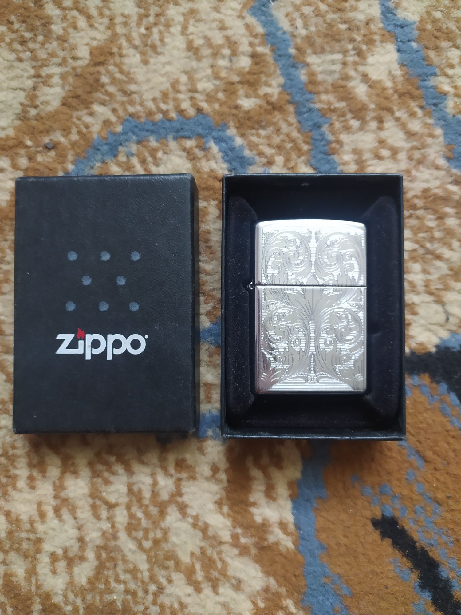 Запальничка Zippo по типу  Venetian