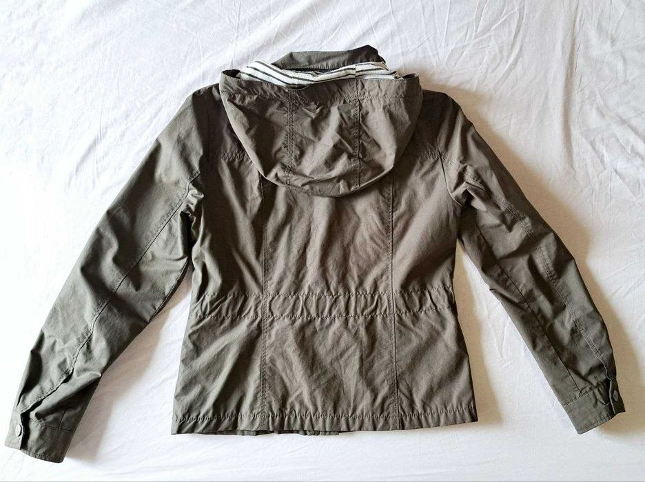Жіноча весняна - осіння куртка парка Lindex 36р. S вживане