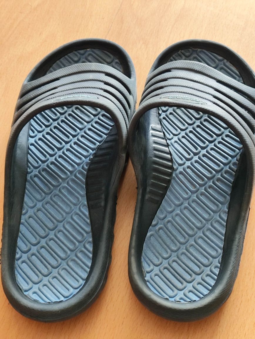 Klapki, buty r. 31, cena za 2 pary