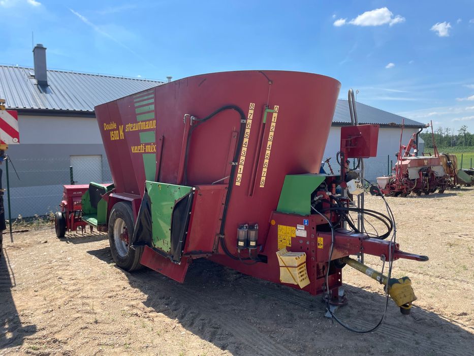 Paszowóz Strautmann Verti mix 1500 Double