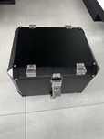 Centralny kufer 44 L aluminiowy nowy