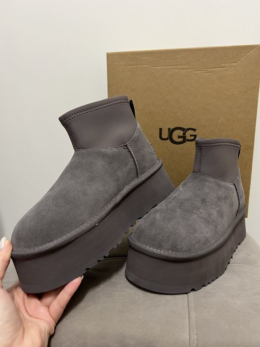 Угги ugg  mini dipper y наявності.