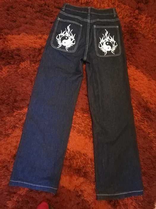 Jeansy damskie szerokie