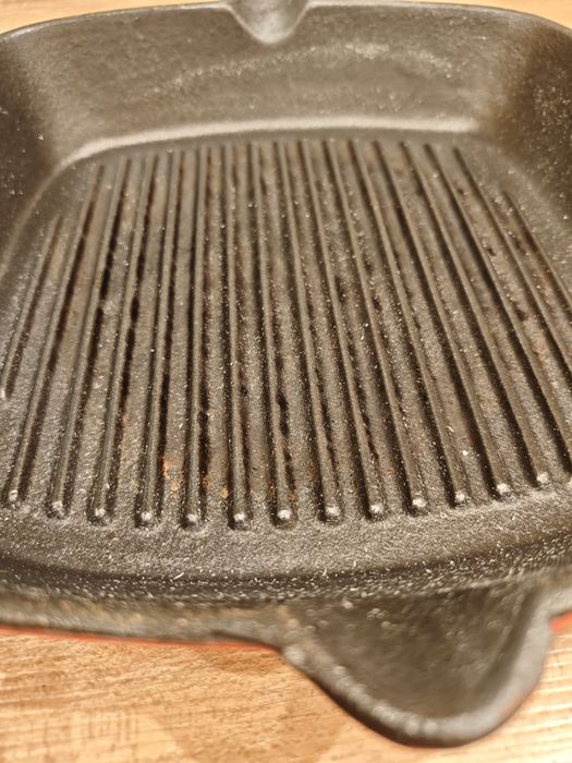 Patelnia żeliwna Ernesto