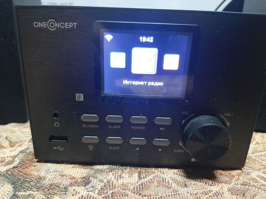 Интернет-радио,стереосистема OneConcept Streamo WLAN  FM CD-плеер BT