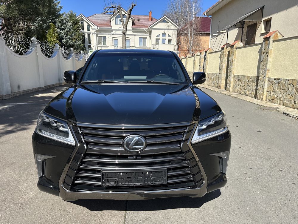 Продам лексус Lexus lx 450d официальный