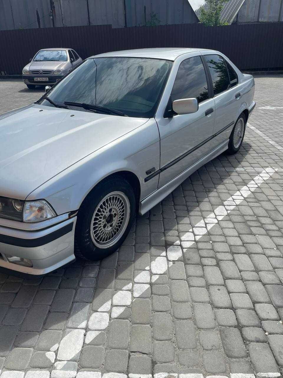 продам bmw 325 e36 2л