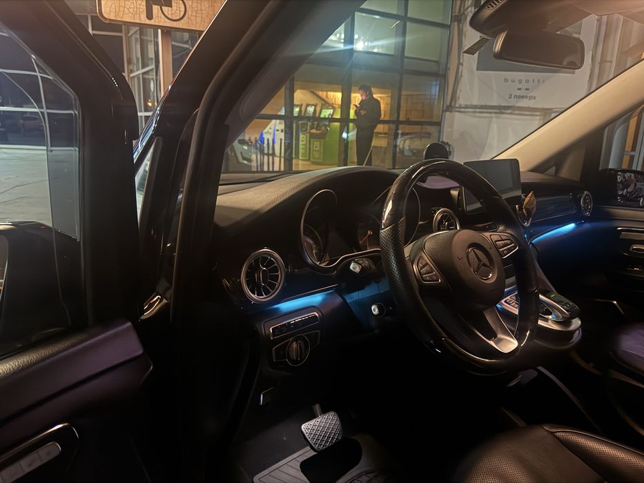 Mercedes v class v 250 4mati меседес
