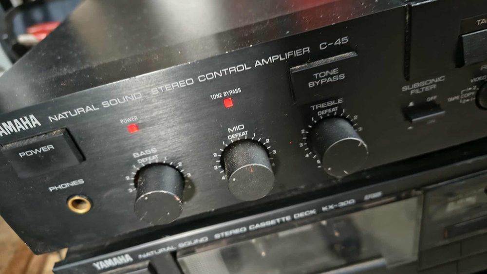 Przedwzmacniacz yamaha c45