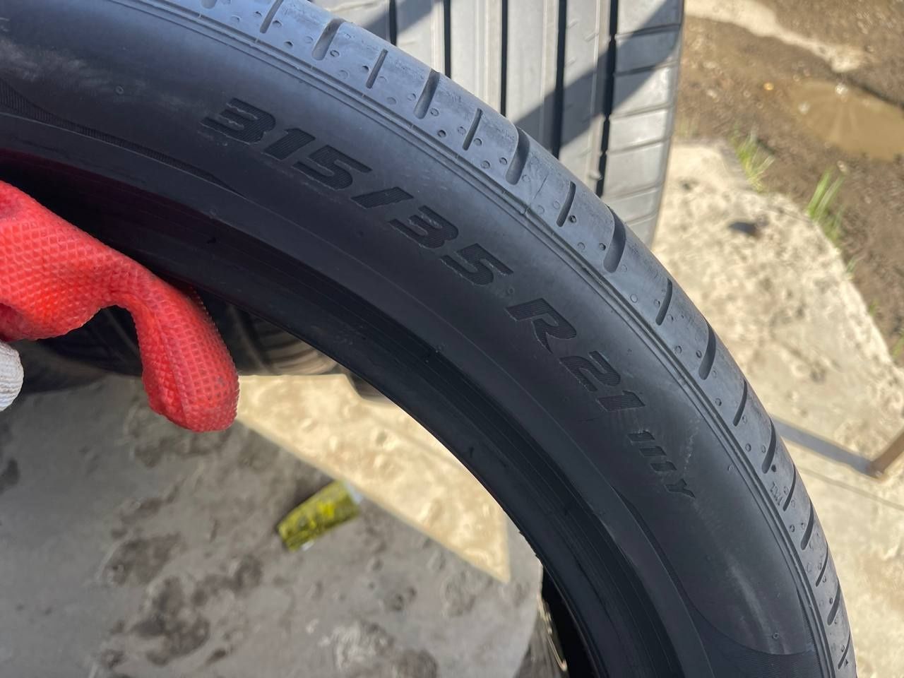 315/35/21 Pirelli