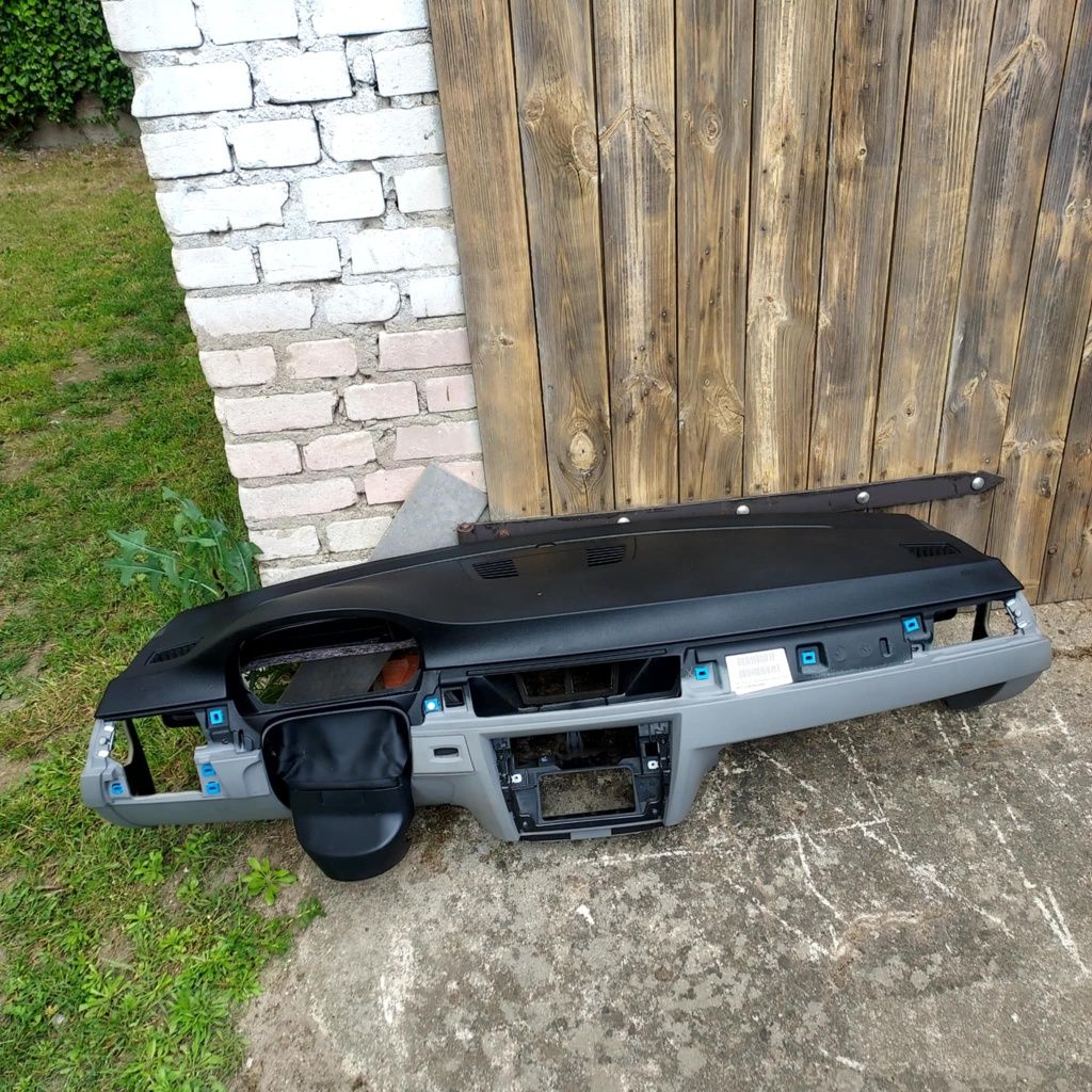 Deska rozdzielcza kokpit BMW E90