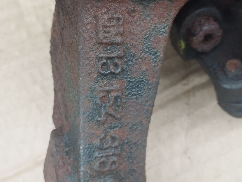 Диски гальмівні,цапфа,колодки Opel Meriva A,Combo C, Corsa C