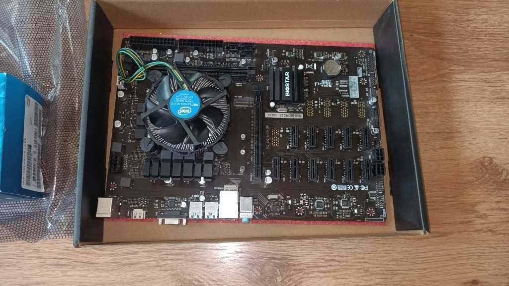 Płyta główna  •  Biostar TB360-BTC PRO 2.0 + Intel Pentium Gold G5420