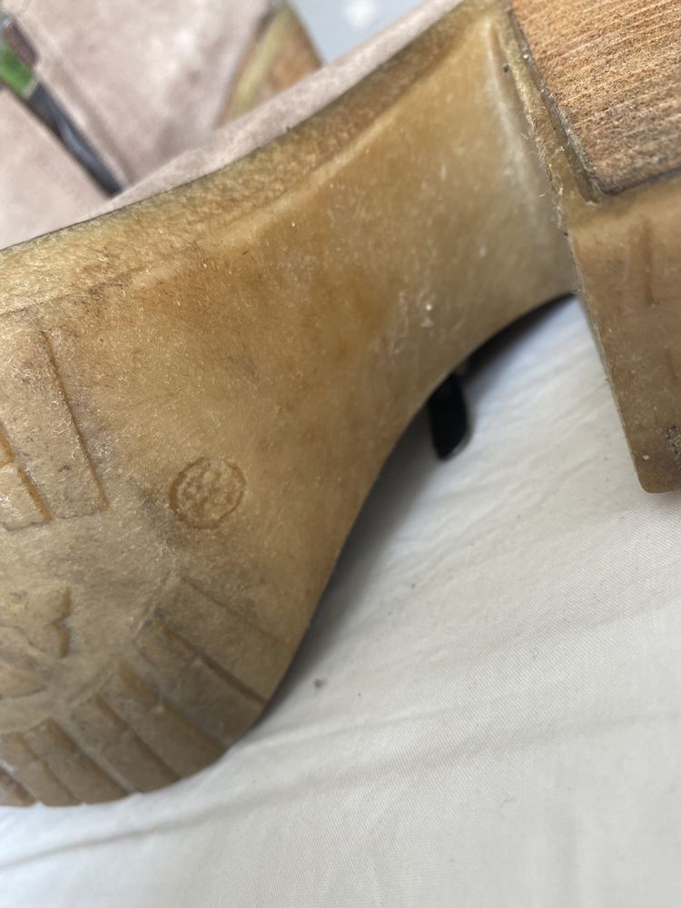 Botas Prof cinza