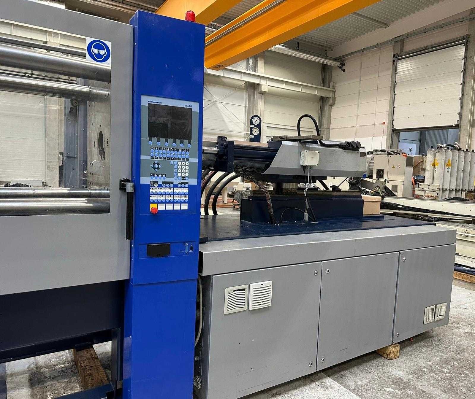 Sprzedam wtryskarkę - Battenfeld HM 2700/1330, 2004r.