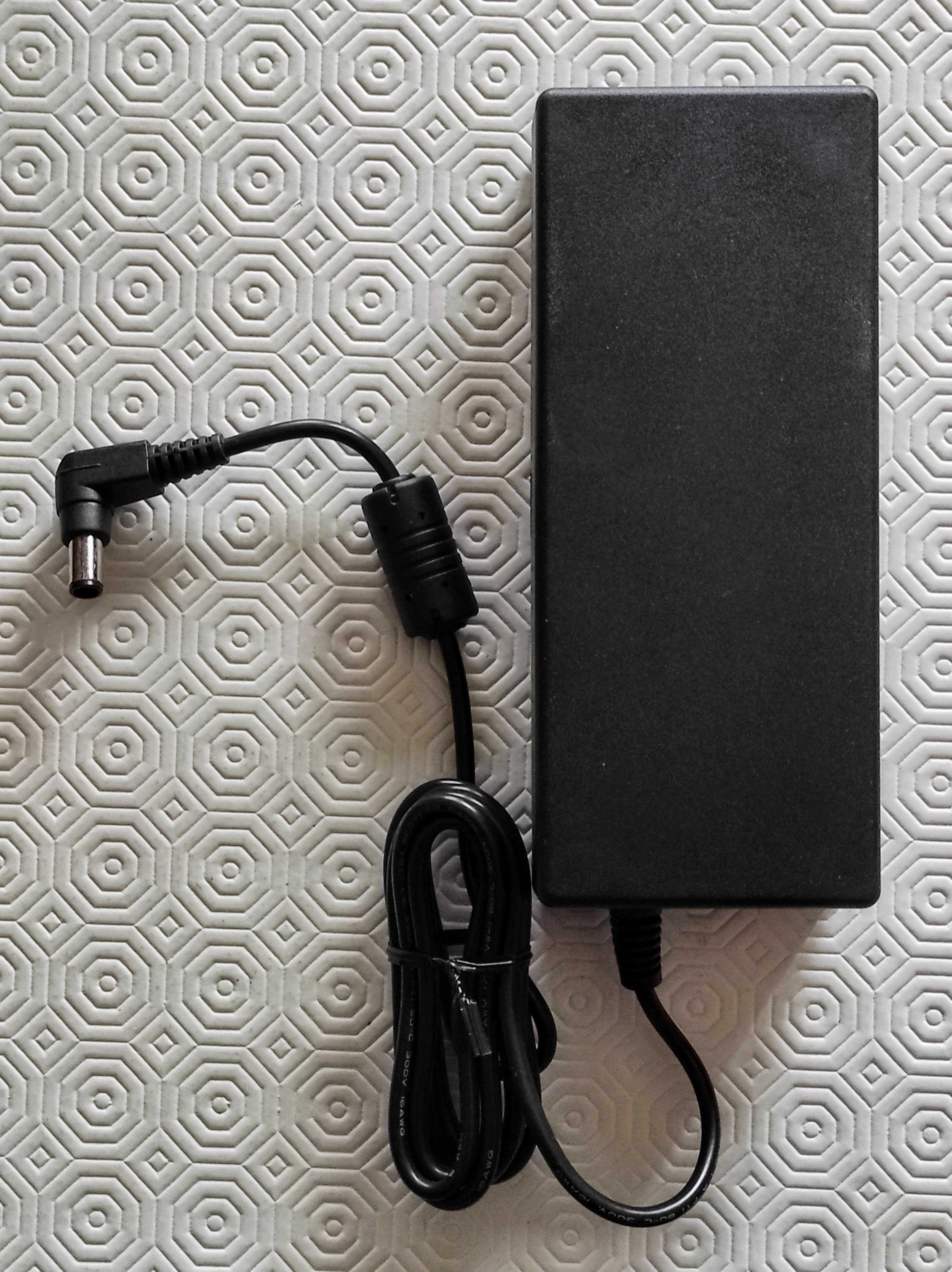 Carregador para computador portátil