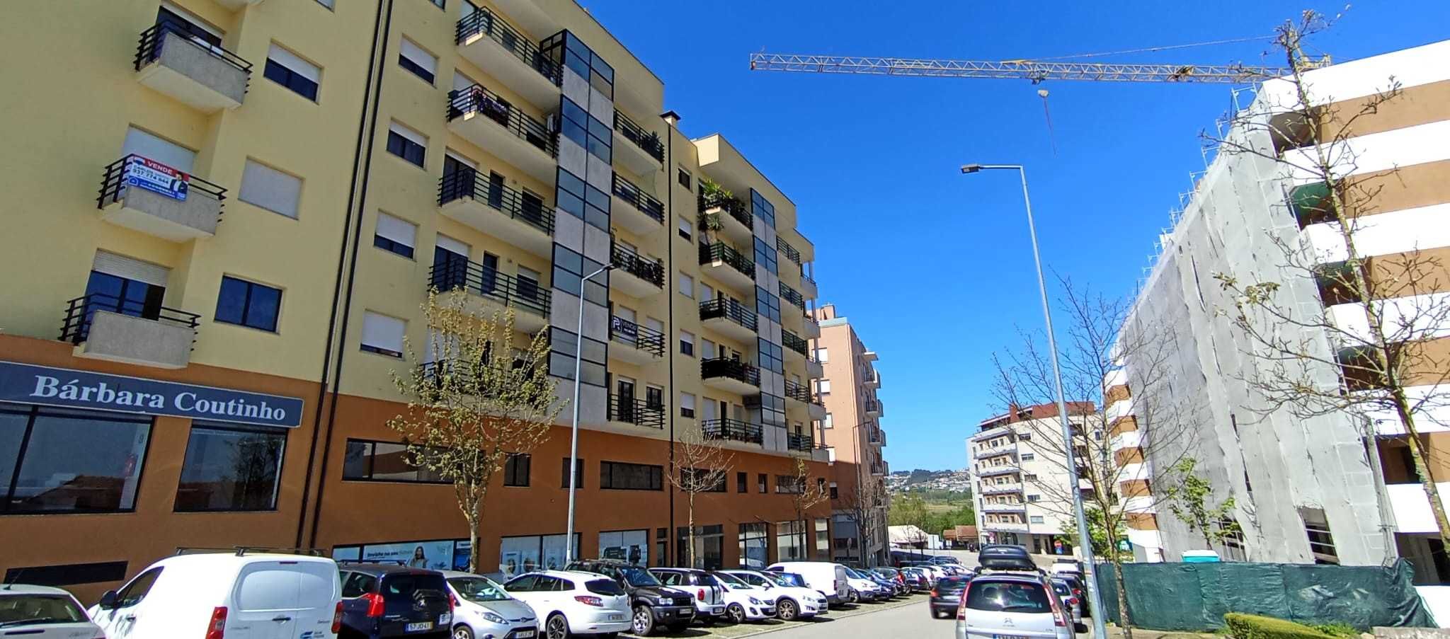 Apartamento T3 - Centro Paredes – 137m2