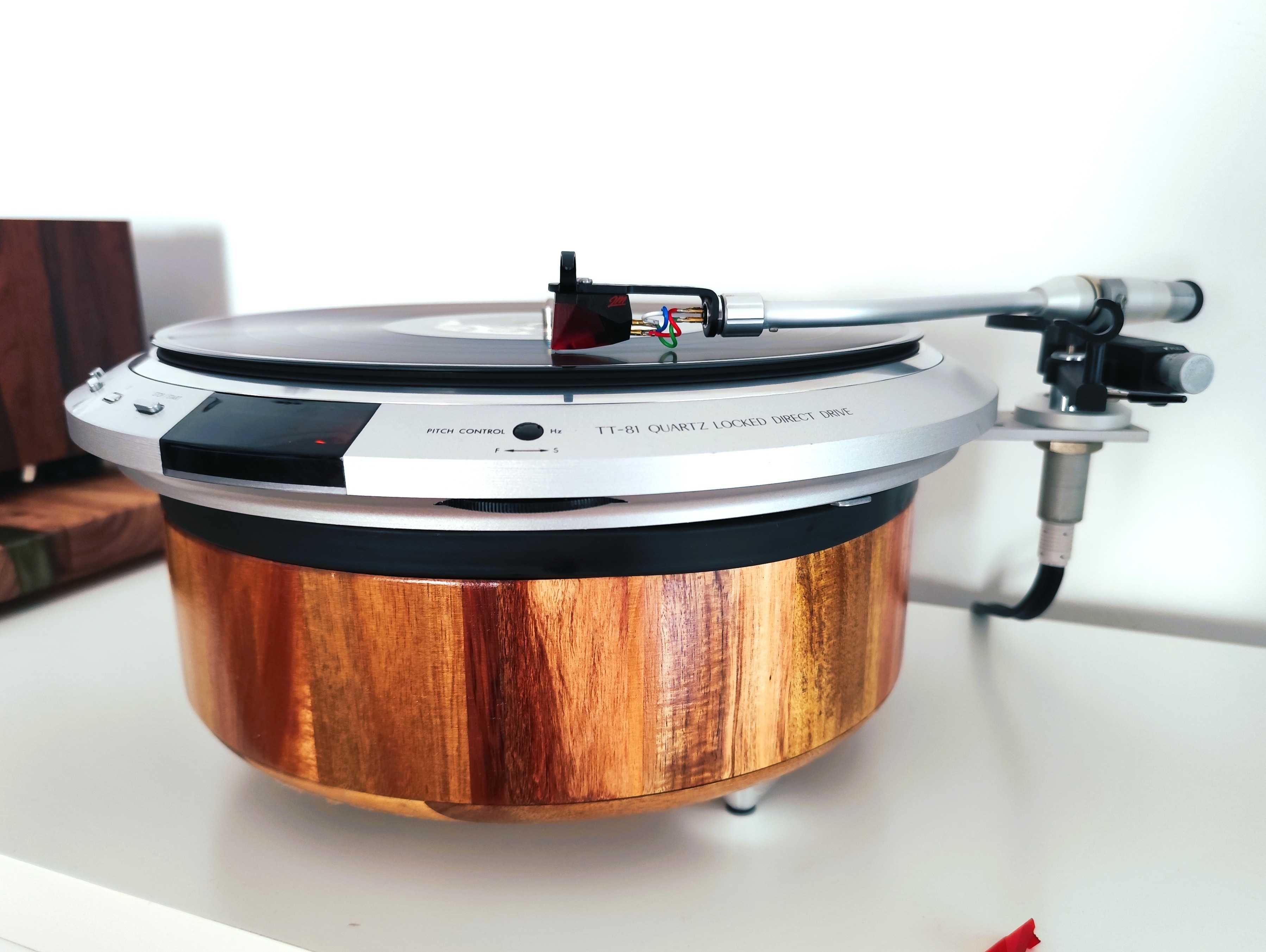 Victor TT-81 Gira-Discos + Braço Denon DA 307 + Ortofon 2M Red