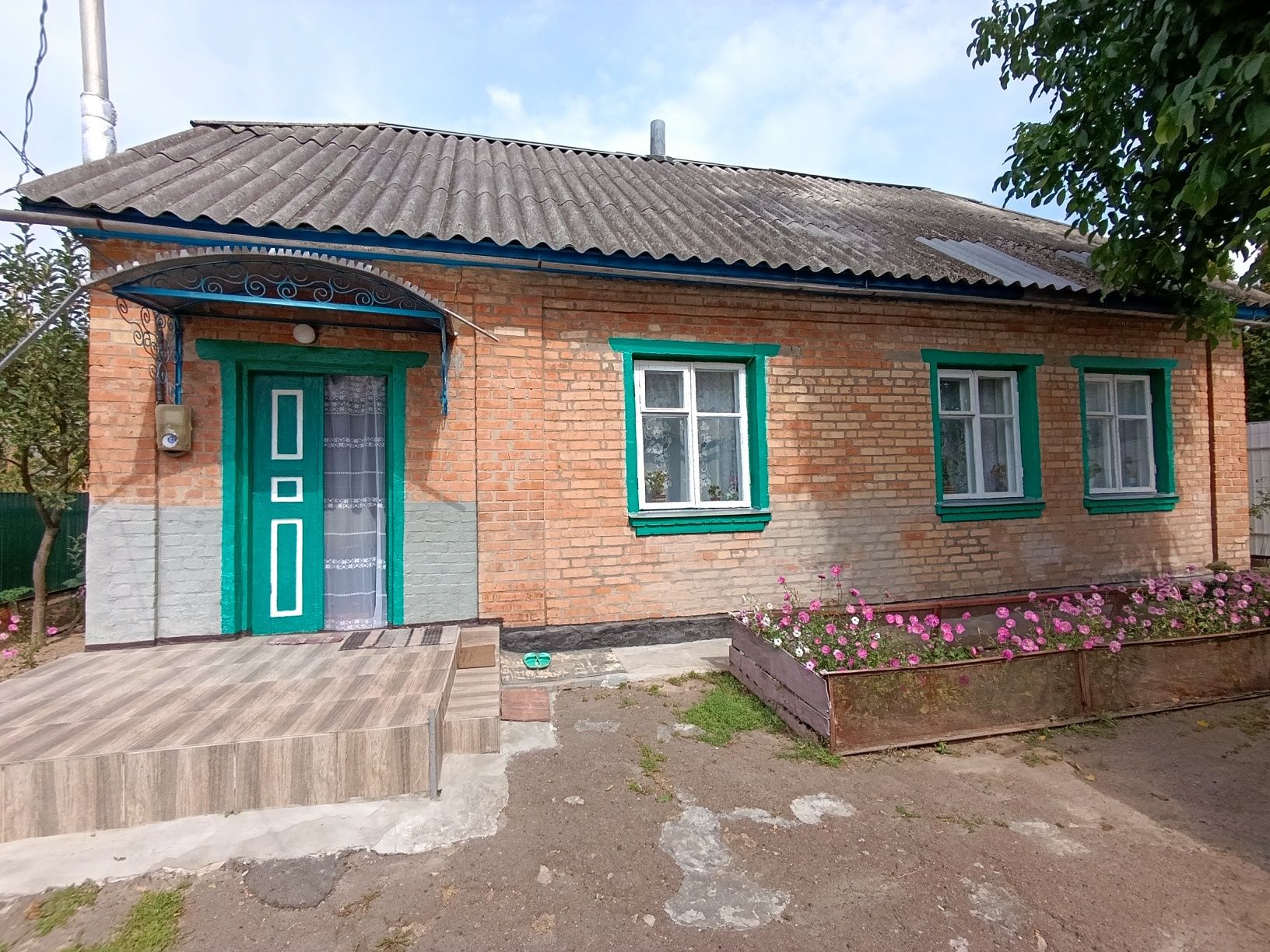 Продам два будинки по вулиці Кононівська.