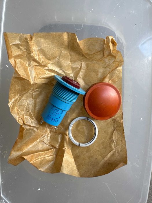 Кнопка К3-1 перемикач, вимикач, реле