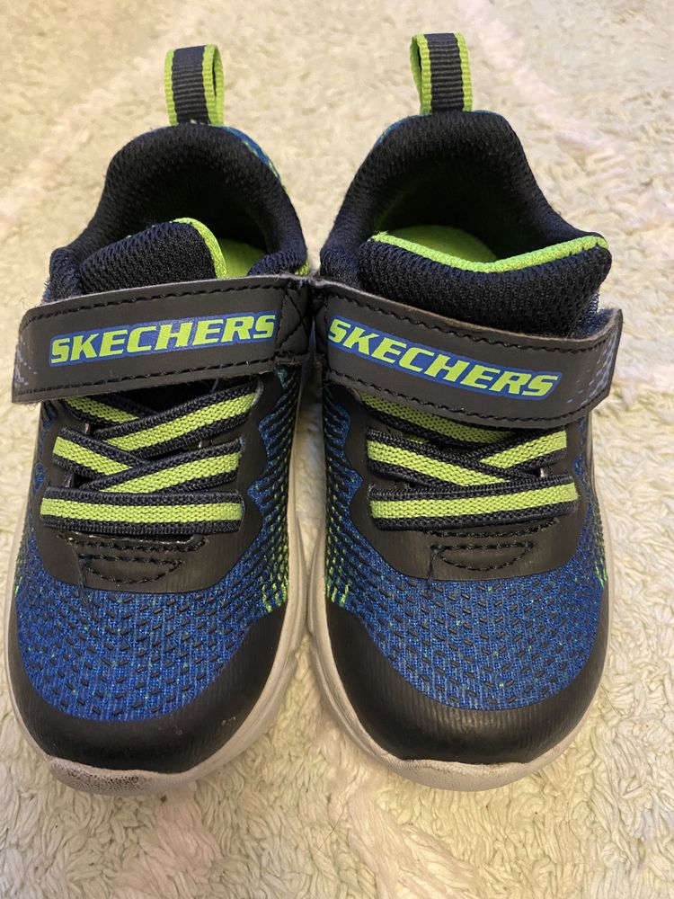 Sapatilhas Skechers T22